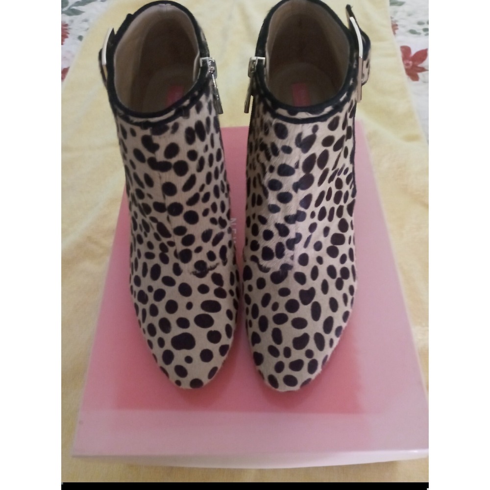 ISAAC MIZRAHI WINONALEE BROWN MULTI, PONY HAIR BOOTS, SIZE 8 NEW IN BOX